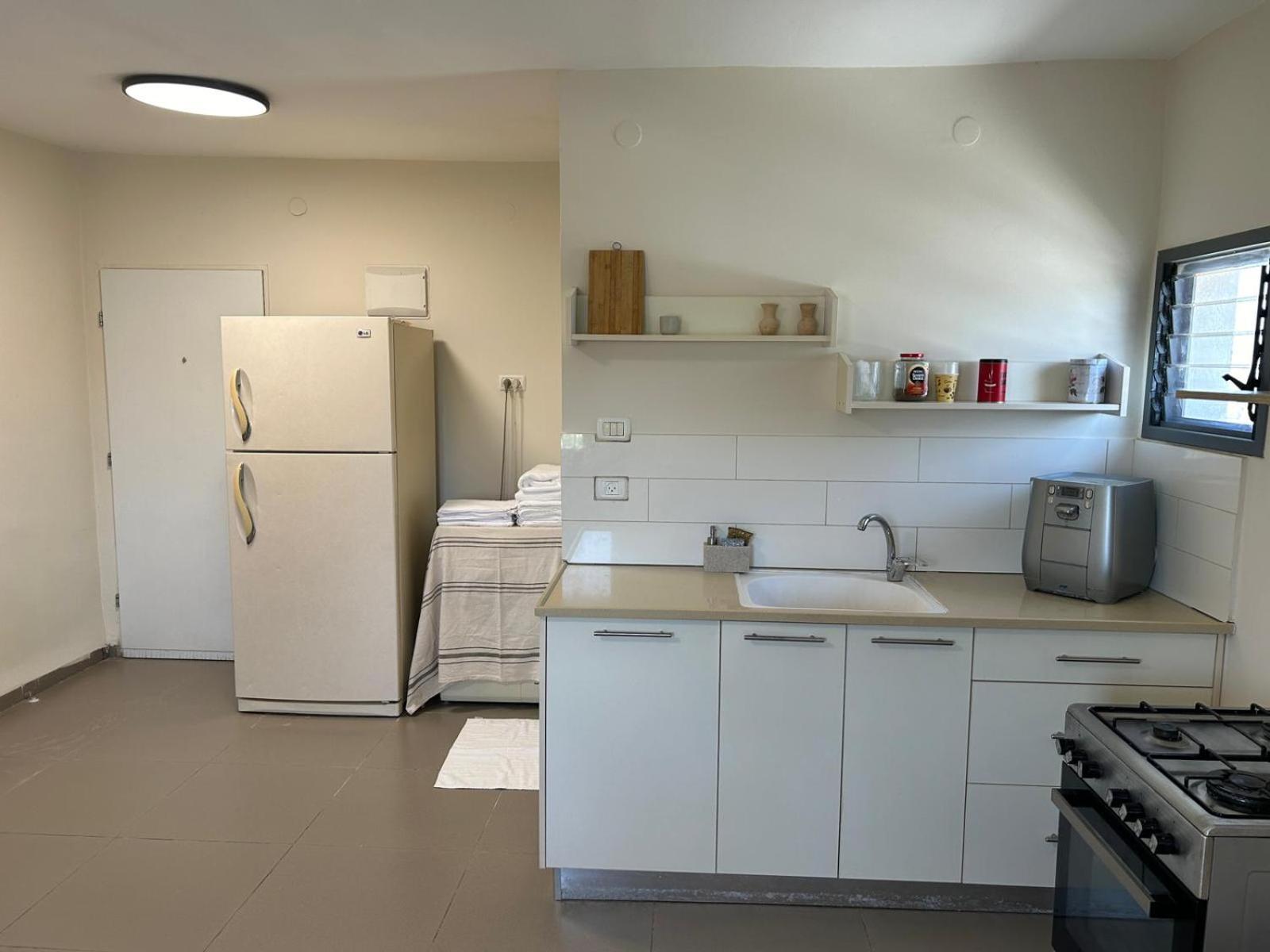דירת אירוח בעמק Apartamento Bet Sheʼan Exterior foto